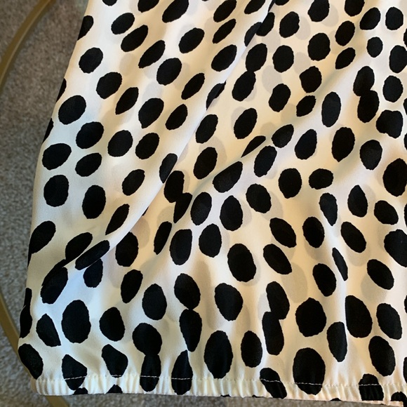 Ann Taylor Loft Flowy Polka Dot Top - Picture 9 of 16